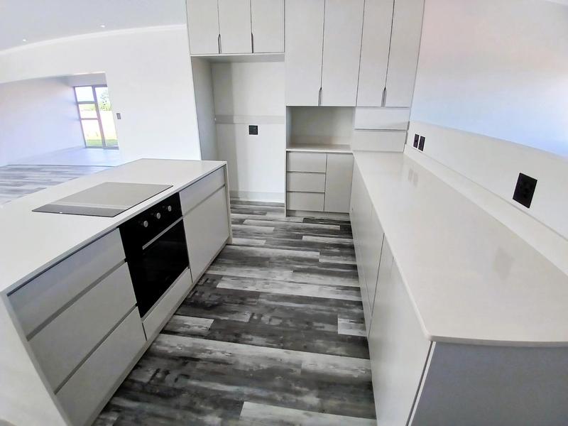 3 Bedroom Property for Sale in Stilbaai Wes Western Cape